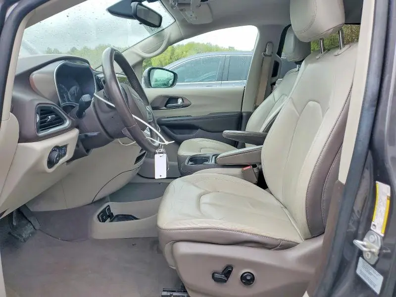 2017 CHRYSLER PACIFICA TOURING L  