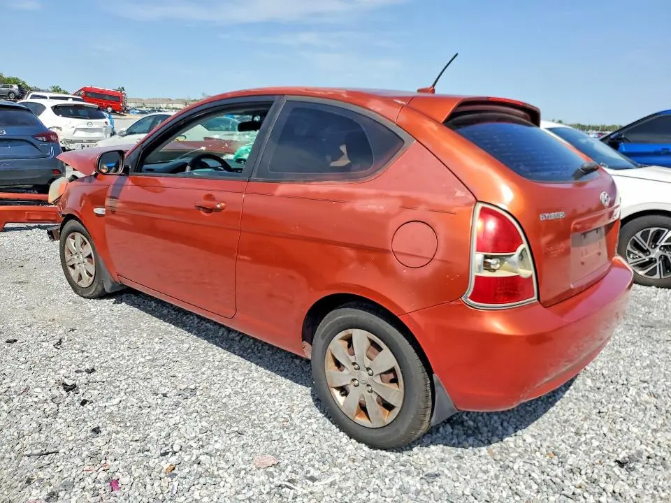 2010 HYUNDAI ACCENT GS  