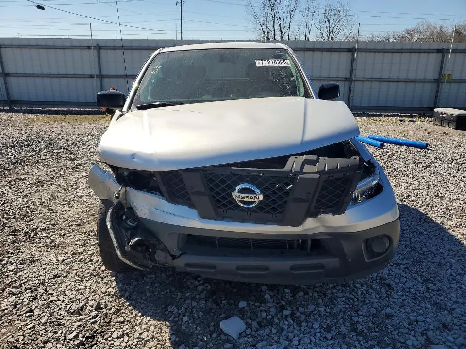 2016 NISSAN FRONTIER S  