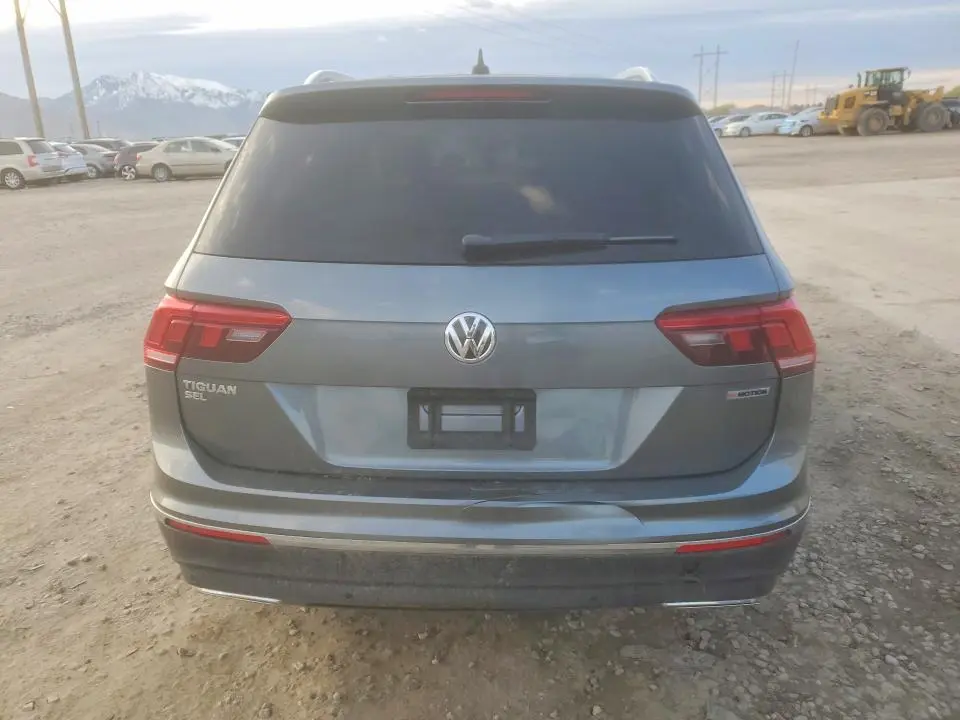 2020 VOLKSWAGEN TIGUAN SE  