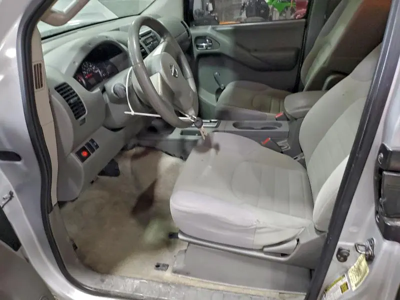 2012 NISSAN FRONTIER S  