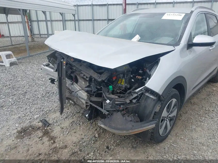 2017 KIA NIRO LX