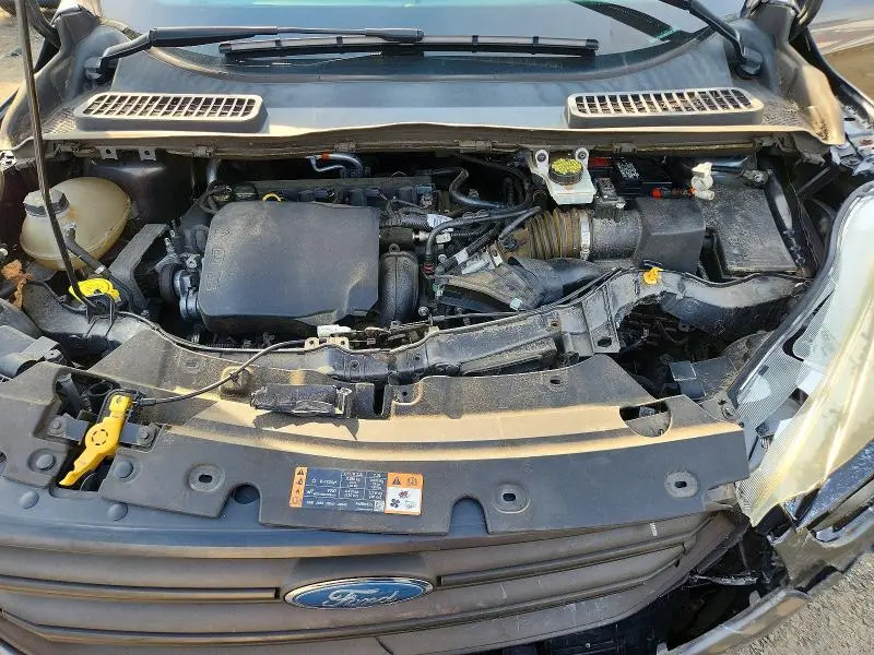 2017 FORD ESCAPE S  