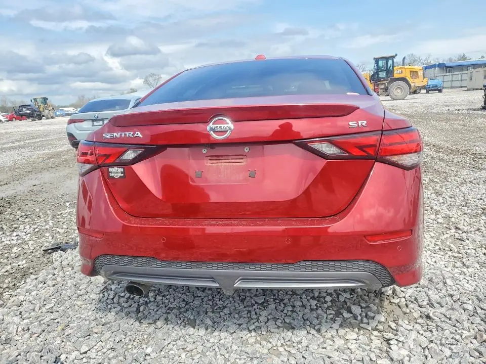 2022 NISSAN SENTRA SR  