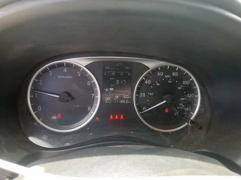 2021 NISSAN KICKS S  