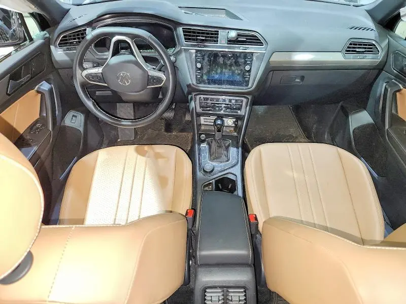 2024 VOLKSWAGEN TIGUAN SE  