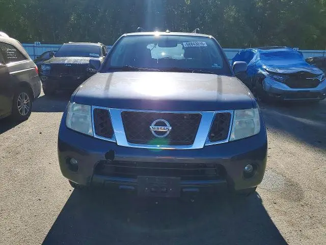 2011 NISSAN PATHFINDER S  