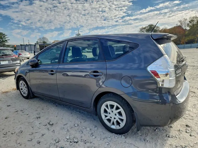 2012 TOYOTA PRIUS V   