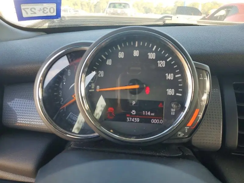2021 MINI COOPER   