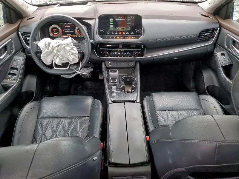 2022 NISSAN ROGUE PLATINUM  