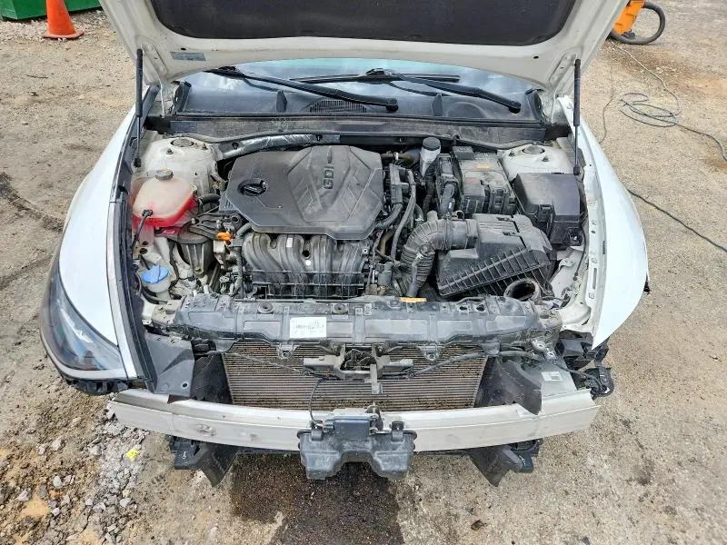 2022 HYUNDAI SONATA SEL  