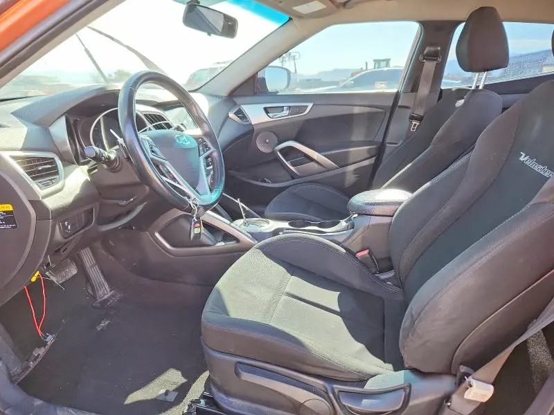 2017 HYUNDAI VELOSTER BASE  