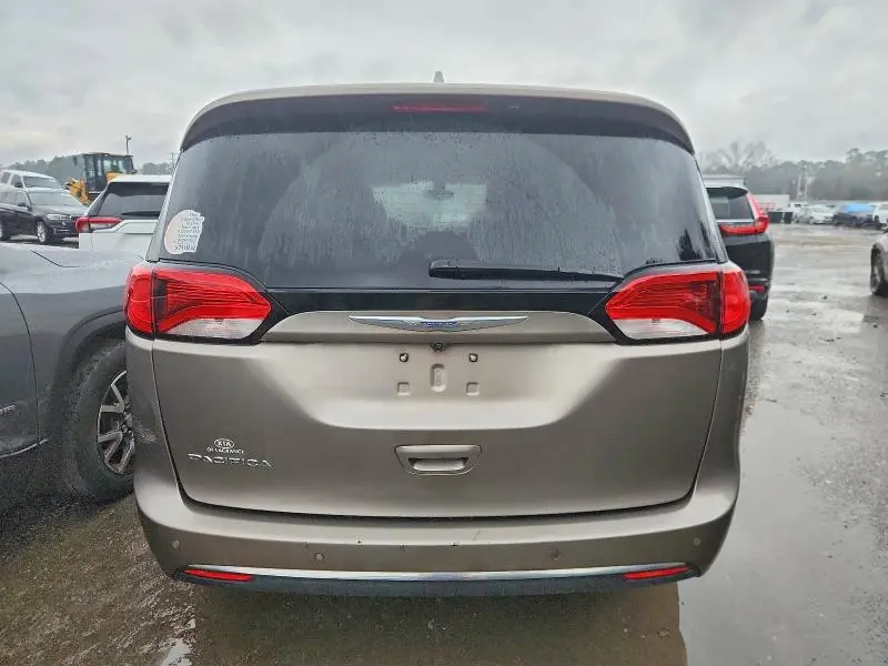 2017 CHRYSLER PACIFICA TOURING L PLUS  