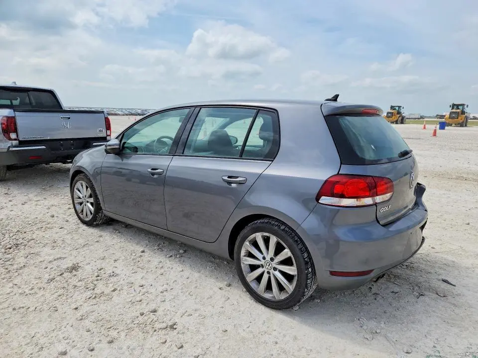 2013 VOLKSWAGEN GOLF   