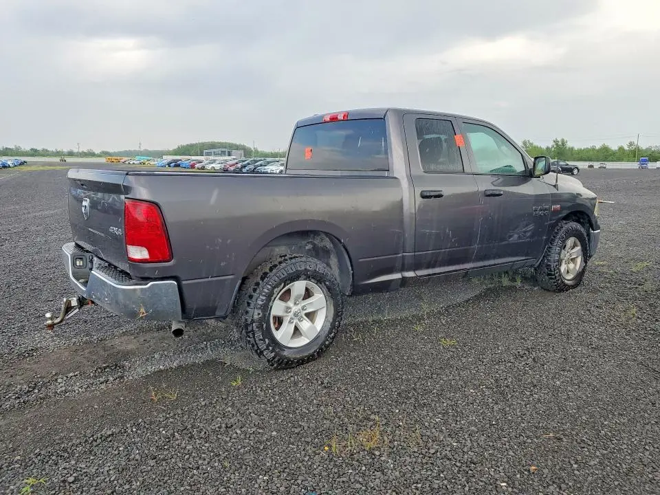 2017 RAM 1500 ST  