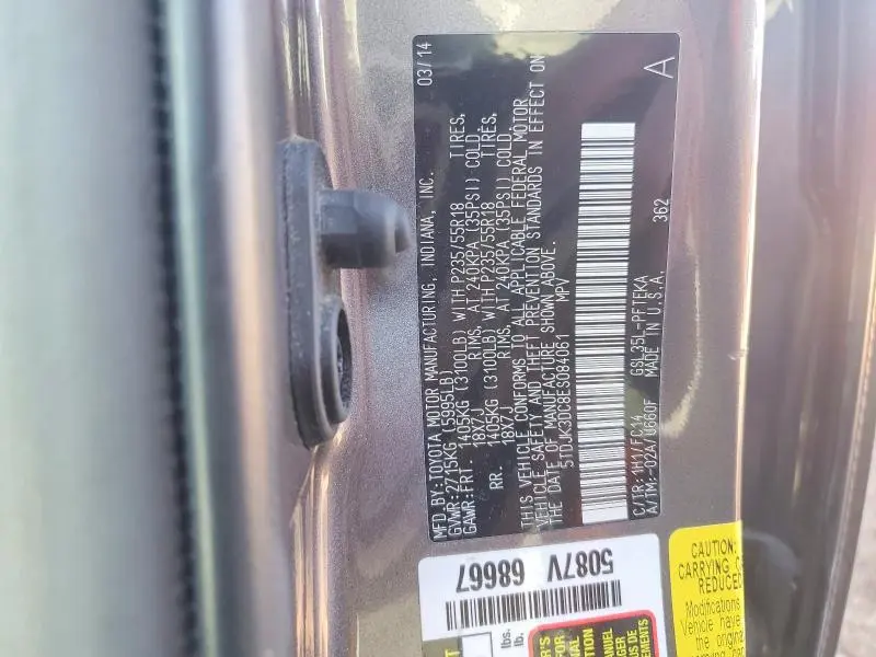 2014 TOYOTA SIENNA LE  