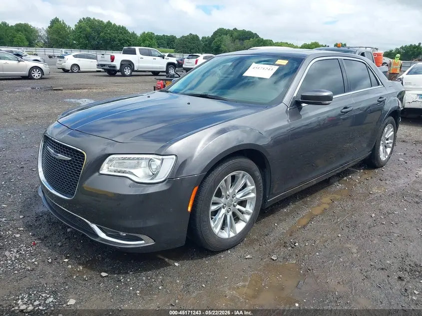 2020 CHRYSLER 300 TOURING L
