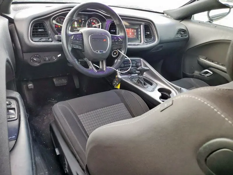 2017 DODGE CHALLENGER SXT  