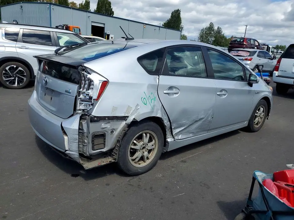 2010 TOYOTA PRIUS II  