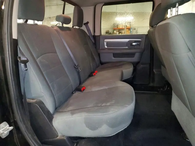 2015 RAM 2500 SLT  