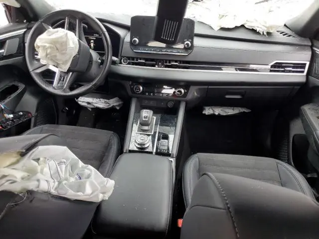 2024 MITSUBISHI OUTLANDER SE  