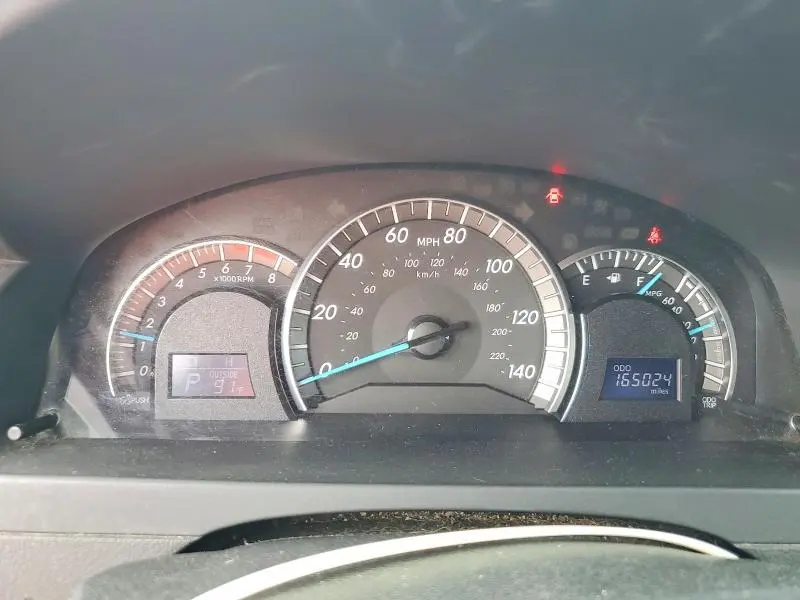 2012 TOYOTA CAMRY SE  