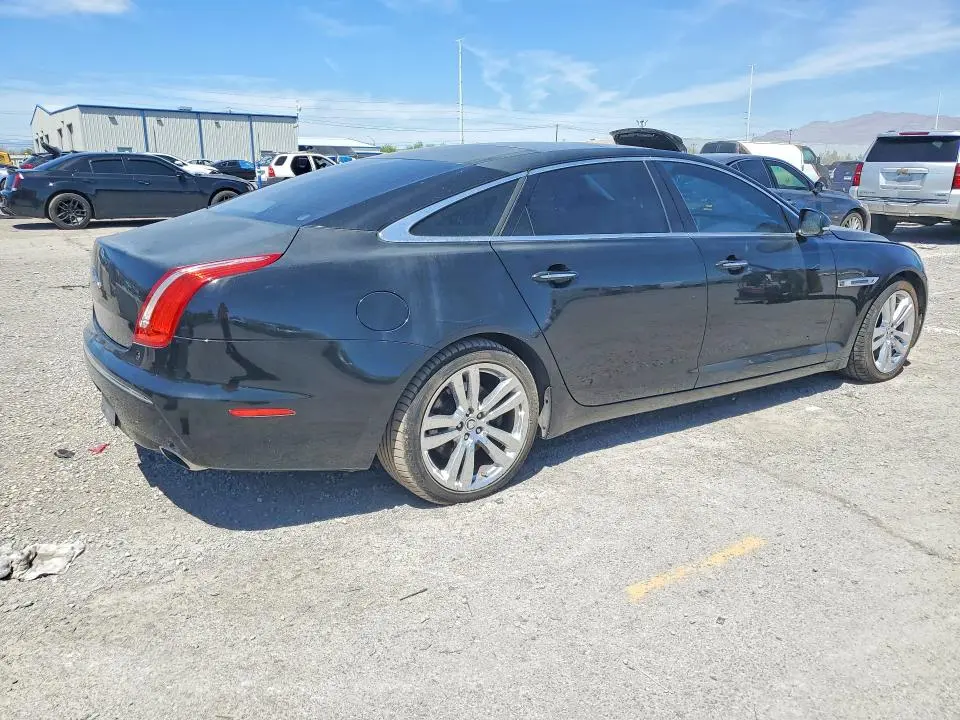 2011 JAGUAR XJL   