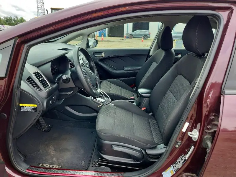 2018 KIA FORTE LX  