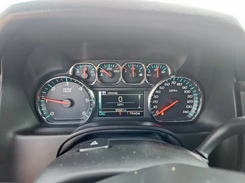 2016 CHEVROLET SUBURBAN C1500 LT  