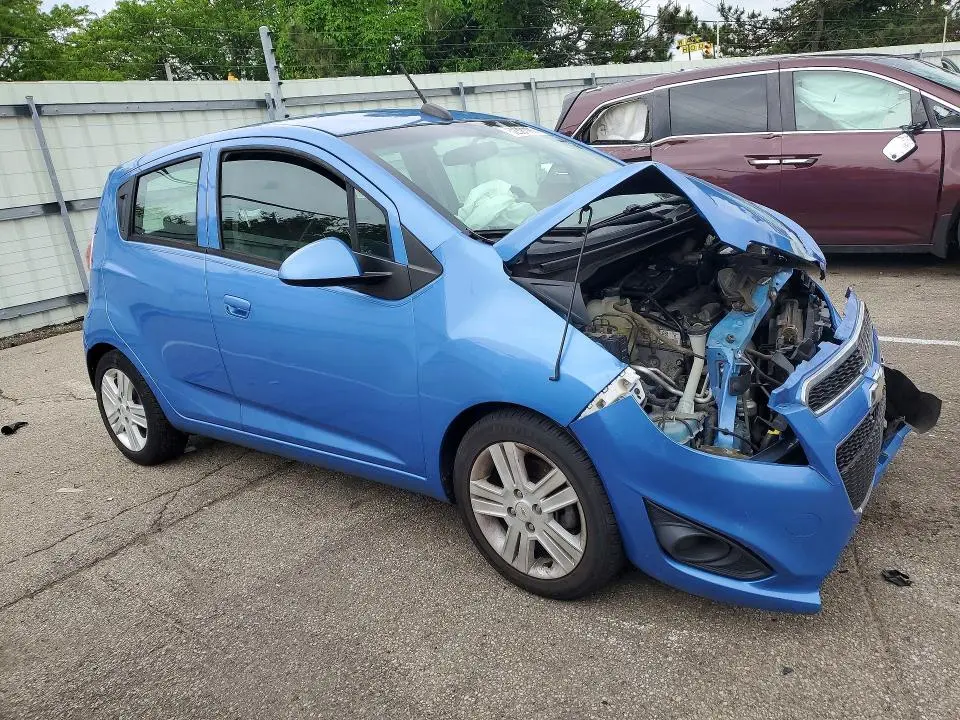 2015 CHEVROLET SPARK 1LT  