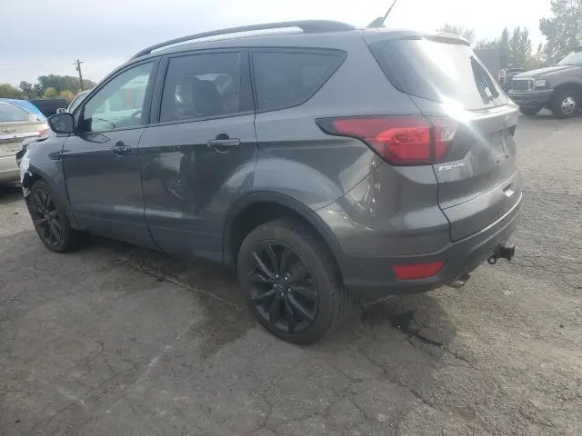 2019 FORD ESCAPE TITANIUM  