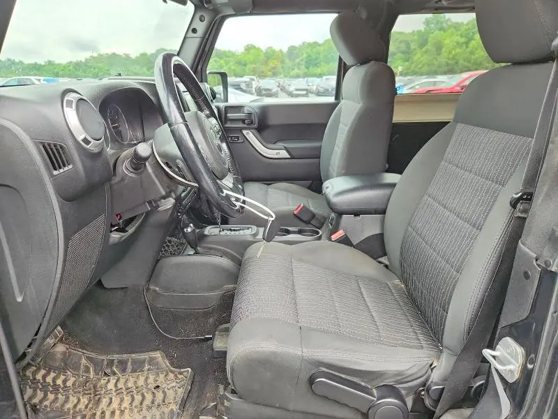 2011 JEEP WRANGLER SAHARA  