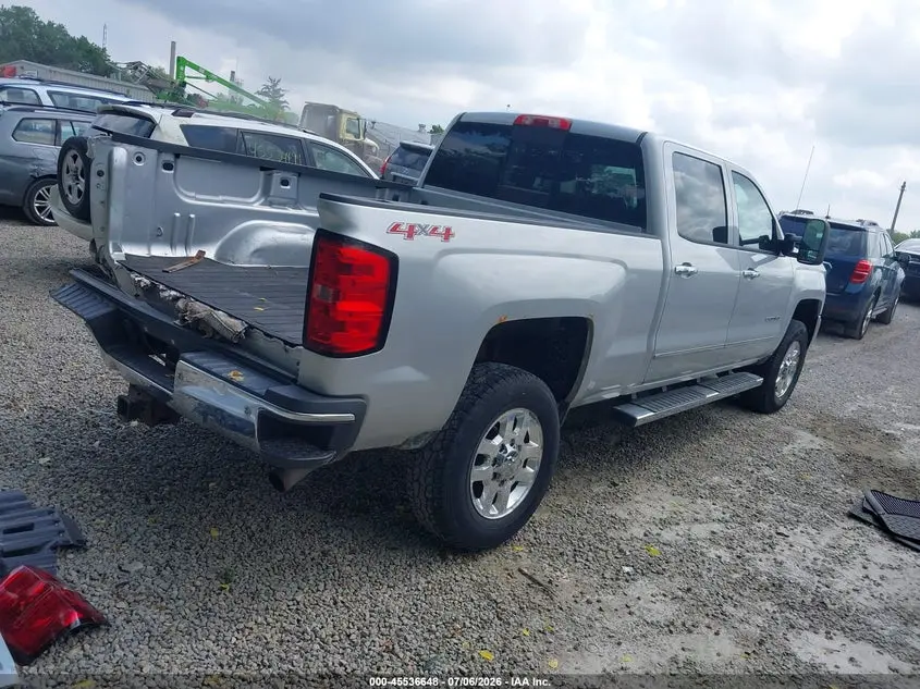 2015 CHEVROLET SILVERADO 2500HD LTZ