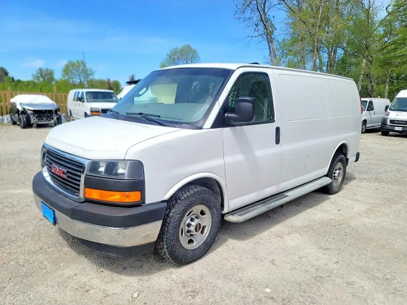 2017 GMC SAVANA G2500  