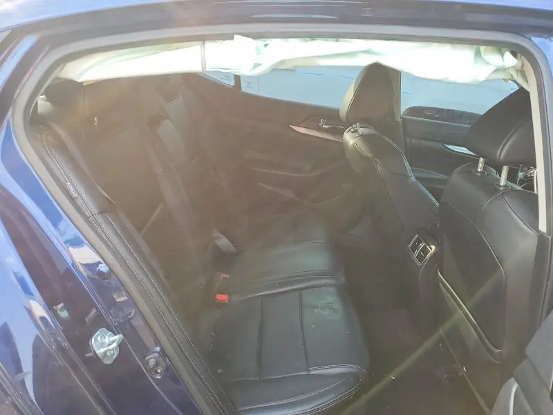 2020 NISSAN MAXIMA SV  