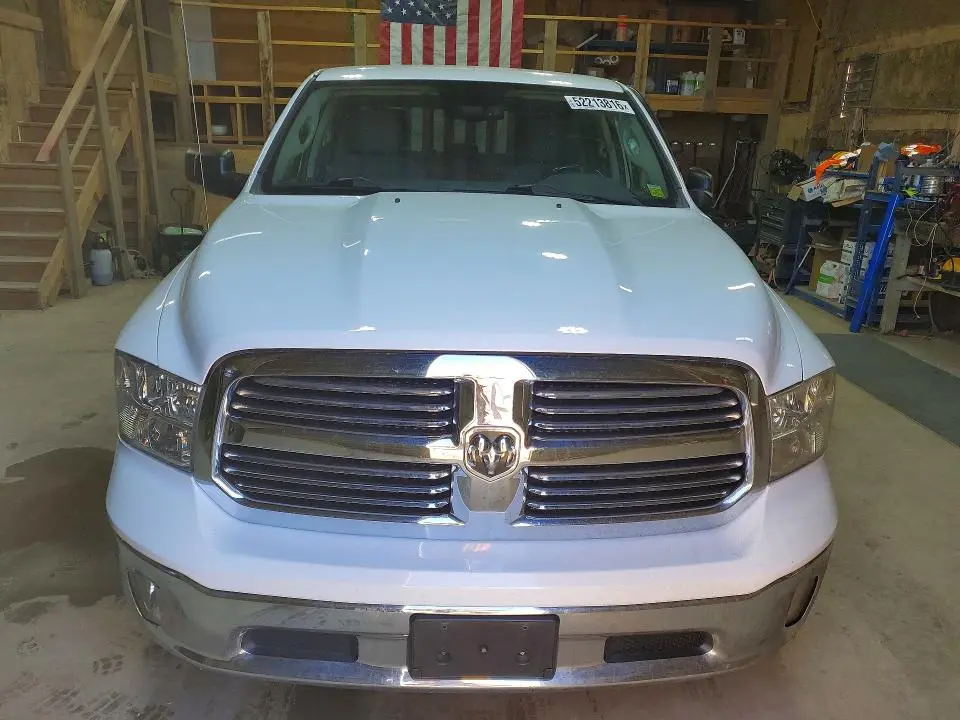 2014 RAM 1500 SLT  