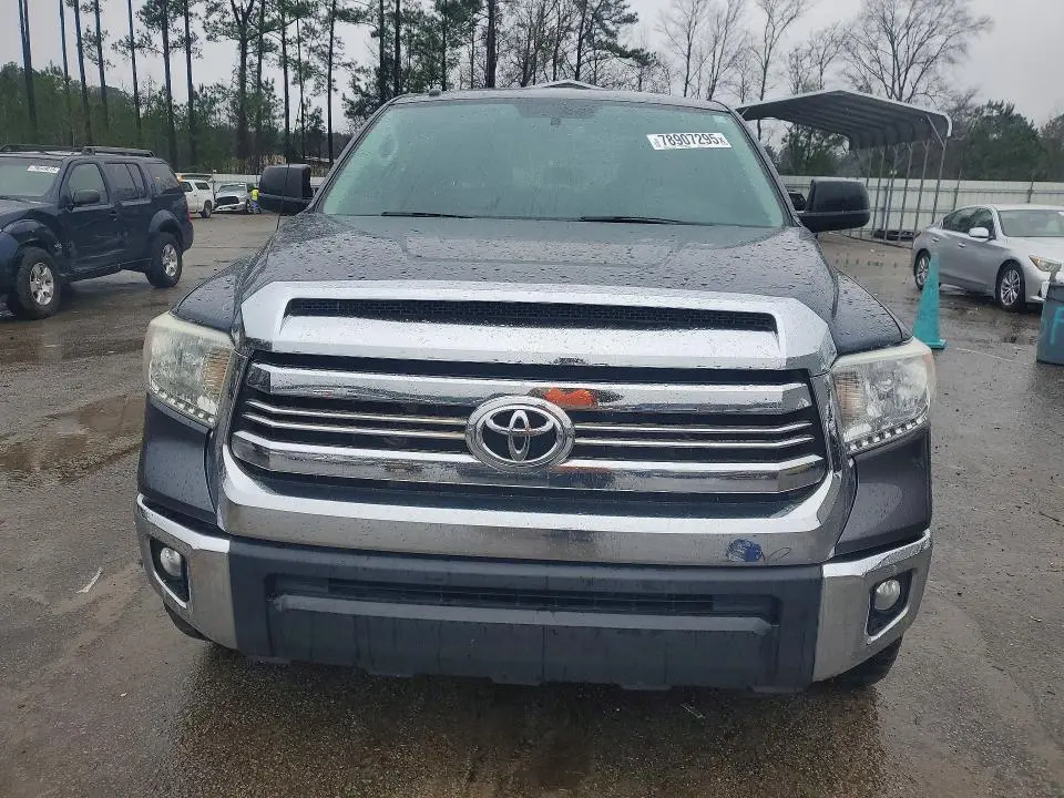 2016 TOYOTA TUNDRA SR5  