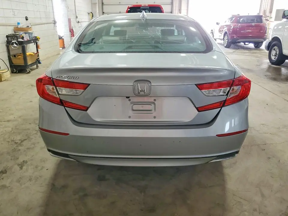 2018 HONDA ACCORD EX  