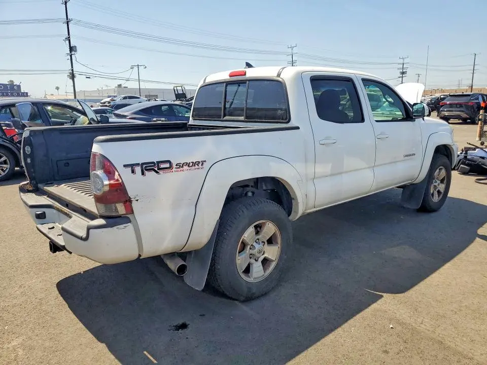 2014 TOYOTA TACOMA PRERUNNER V6  