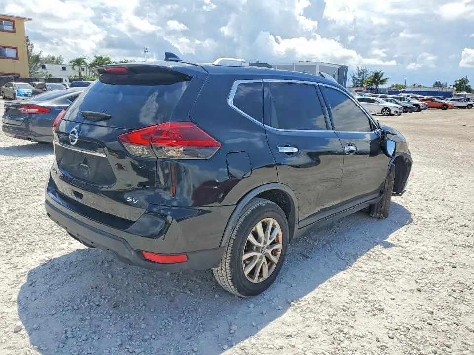 2019 NISSAN ROGUE SV  