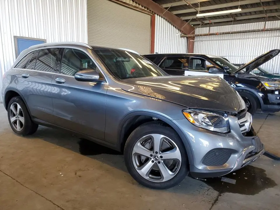 2019 MERCEDES-BENZ GLC 300 4MATIC  