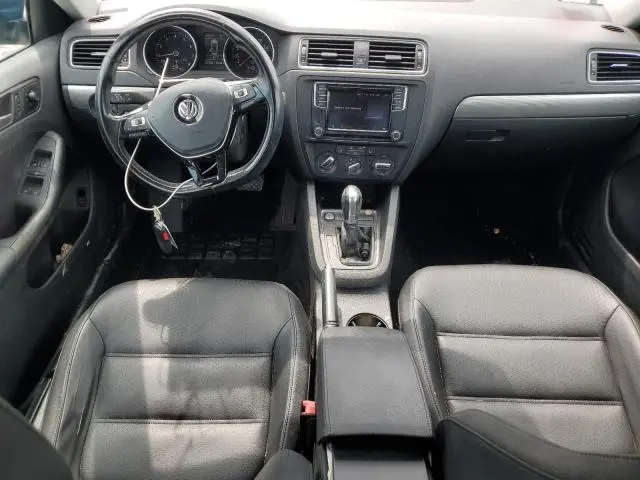 2017 VOLKSWAGEN JETTA SE  