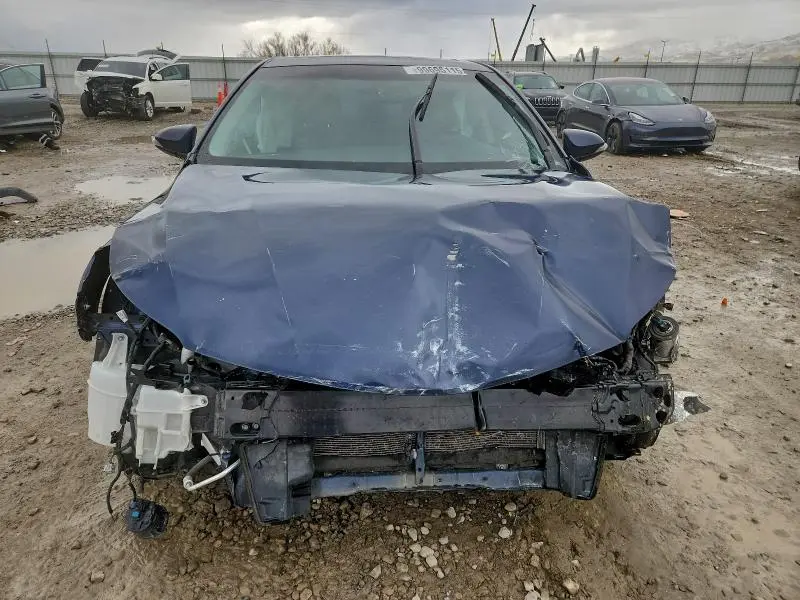 2015 TOYOTA AVALON XLE  