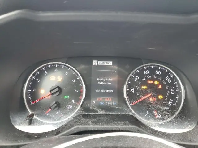 2021 TOYOTA RAV4 XLE  