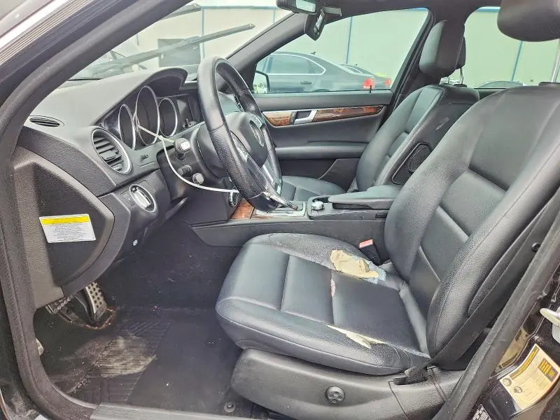 2013 MERCEDES-BENZ C 250  