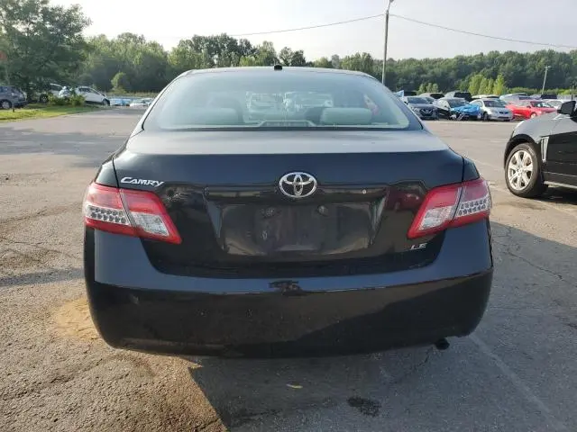 2011 TOYOTA CAMRY BASE  