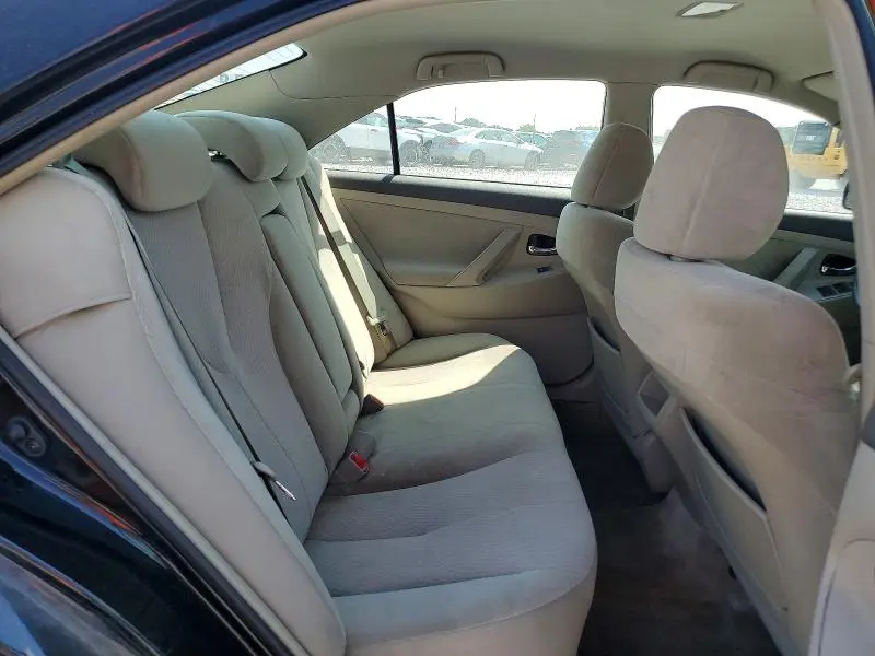 2010 TOYOTA CAMRY BASE  