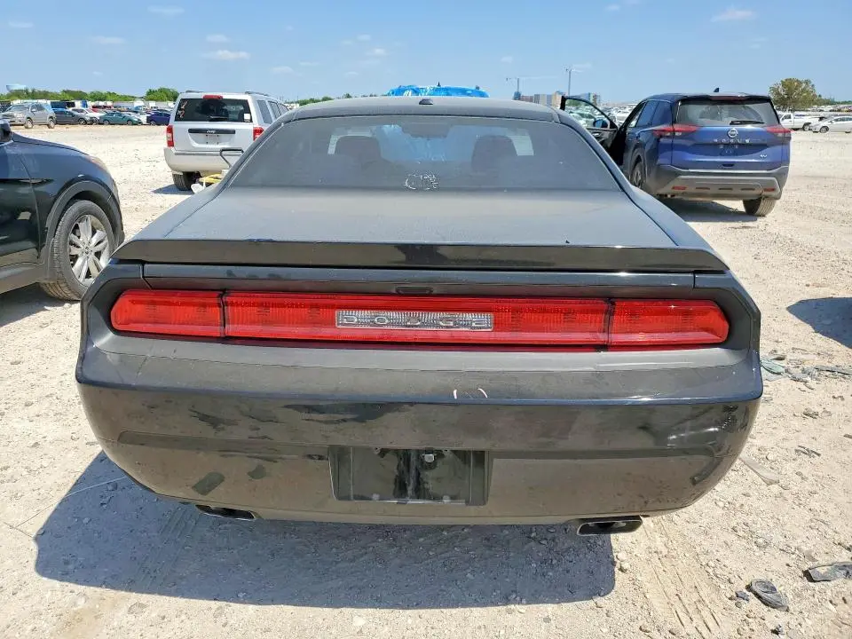 2012 DODGE CHALLENGER SXT  