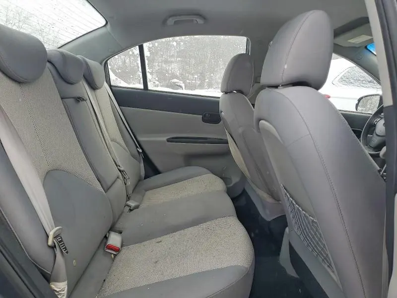 2010 HYUNDAI ACCENT GLS  