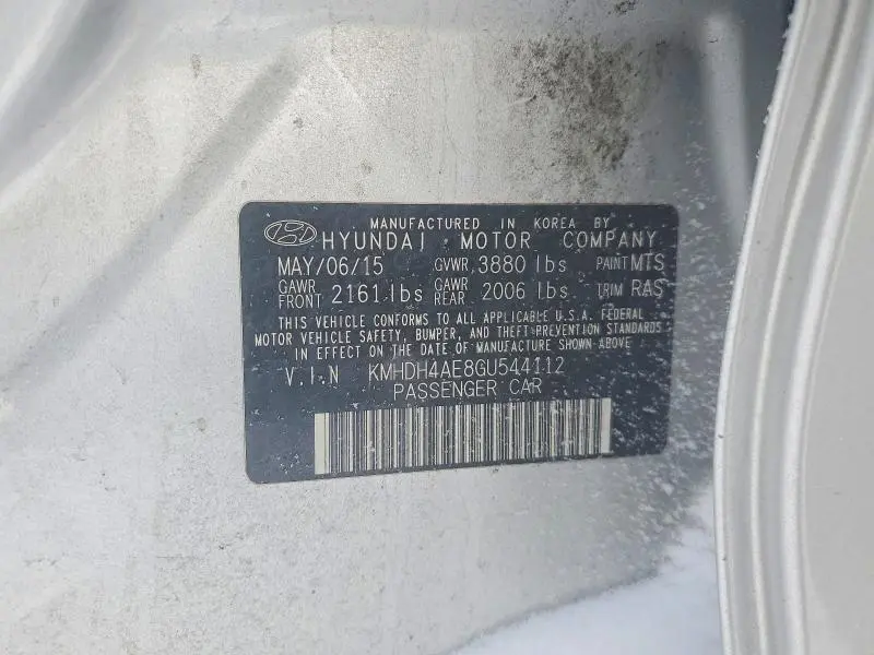 2016 HYUNDAI ELANTRA SE  